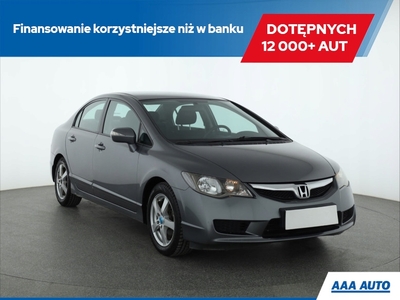 Honda Civic VIII Sedan 1.8 i-VTEC 140KM 2009