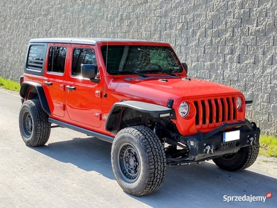 Jeep Wrangler przystosowany do jazdy w tereni