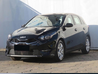 Kia Ceed III Hatchback Facelifting 1.5 T-GDI 160KM 2023