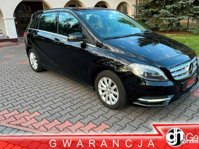 Mercedes B 180 1.6 turbo Bixenony Podgrzewane fotele Kamera…