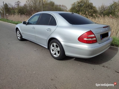 Mercedes E klasa W211 4Matic 3.0v6 Automat Sedan