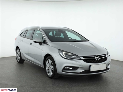 Opel Astra 1.6 134 KM 2018r. (Piaseczno)