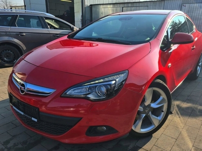 Opel Astra J Hatchback 5d 1.4 Turbo ECOTEC 140KM 2012