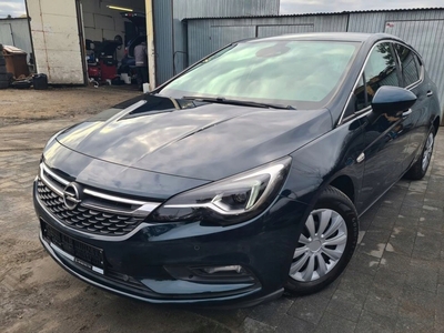 Opel Astra K Hatchback 5d 1.4 Turbo 150KM 2016