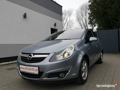 Opel Corsa 1.2 ECOTEC 80KM Klimatronic Alu Tempomat Halogen…