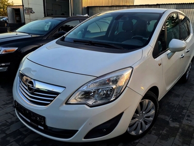 Opel Meriva II Mikrovan 1.4 Turbo ECOTEC 140KM 2012