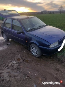 Sprzedam samochód ford fiesta 1.25