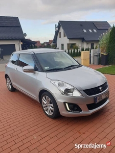 Suzuki Swift Premium 1.3 przebieg 81 tys.