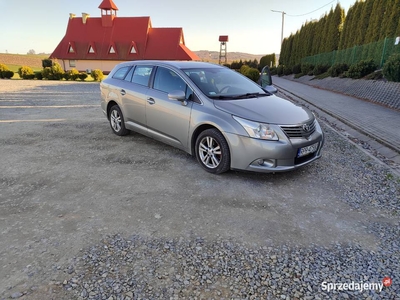 Toyota Avensis t27 kombi