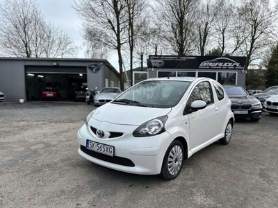 Toyota Aygo I Hatchback 5d Facelifting 1.0 VVT-i 68KM 2013