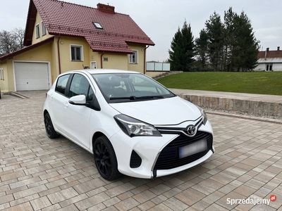 Toyota Yaris Kamera cofania Alufelgi Sparco