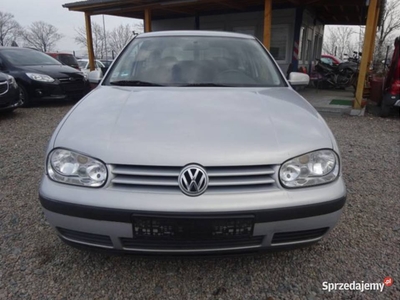 Volkswagen Golf 1.6