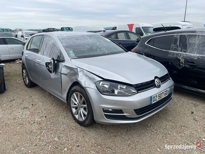 VOLKSWAGEN Golf VII 1.2 TSi 110 DZ507