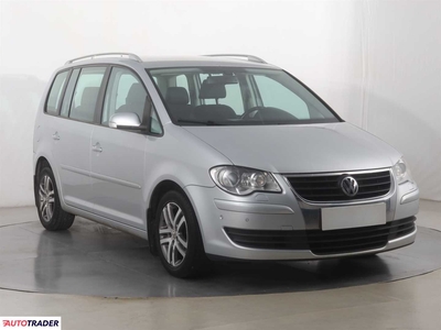 Volkswagen Touran 1.4 138 KM 2008r. (Piaseczno)