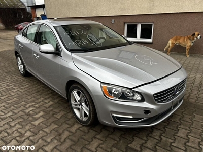 Volvo S60 T5 Drive-E Momentum