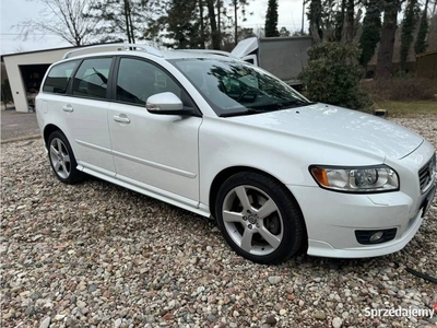 Volvo V50 D4 automat RDesign Pro Edition Xenon