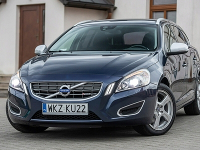 Volvo V60 I Kombi 1.6 DRIVe 115KM 2011