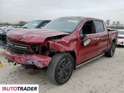 Chevrolet Silverado 5.0 benzyna 2020r. (HOUSTON)