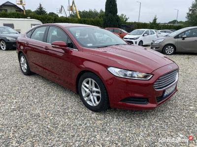 Ford Fusion z 2015r.