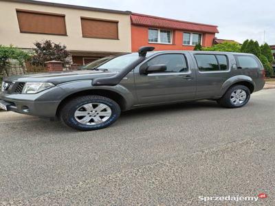 Nissan Pathfinder 2.5 dci manual