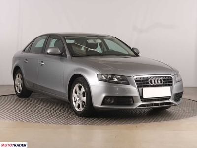 Audi A4 1.8 118 KM 2009r. (Piaseczno)