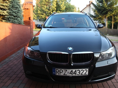 BMW SERIA 3 IV (E90/E91/E92/E93) BMW Seria 3 E91 kombi 320i 150KM+LPG