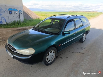 Ford Mondeo niezawodny turbo diesel 1.8 hak długie Opłaty