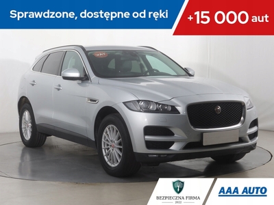 Jaguar F-Pace SUV 2.0 i4D 180KM 2018