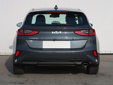 Kia Ceed 2022 1.0 T