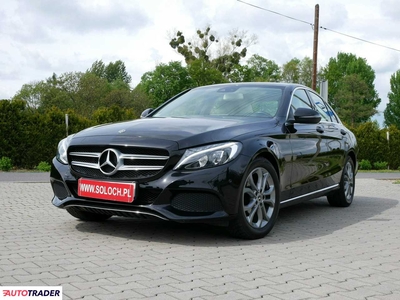 Mercedes C-klasa 1.6 benzyna 156 KM 2018r. (Goczałkowice-Zdrój)