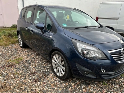 Opel Meriva II Mikrovan 1.4 Turbo ECOTEC 120KM 2011