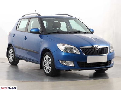 Skoda Fabia 1.2 103 KM 2014r. (Piaseczno)