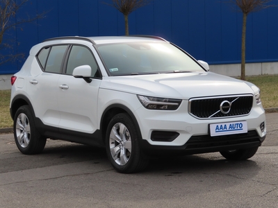 Volvo XC40 2019 D3 120210km SUV