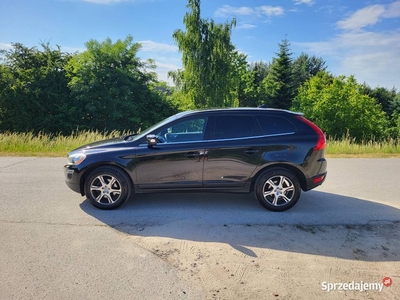 Volvo XC60 R-Design 2011r 2.0D D3 163Km 5 Cylindrów Serwis Nowe Opony