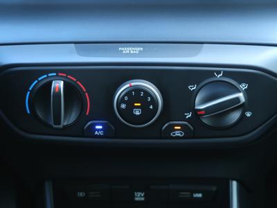 Hyundai i20 2021 1.2 51311km ABS klimatyzacja manualna