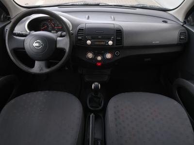 Nissan Micra 2004 1.2 16V 230546km czarny
