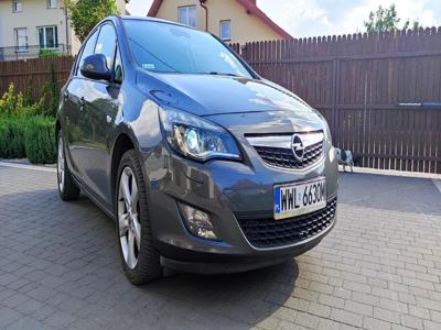 Używane Opel Astra - 21 200 PLN, 241 000 km, 2010