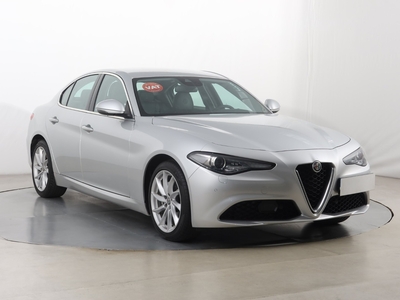 Alfa Romeo Giulia , Salon Polska, 1. Właściciel, Serwis ASO, Automat, VAT 23%,