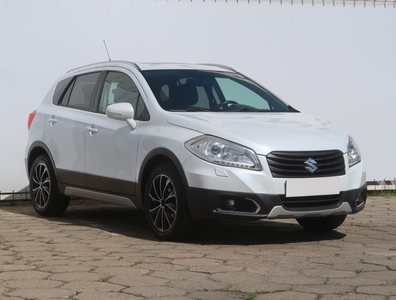 Suzuki SX4 S-Cross , Automat, Skóra, Navi, Xenon, Bi-Xenon, Klimatronic,