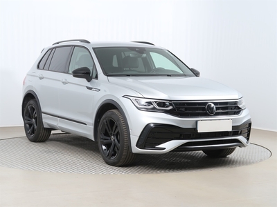 Volkswagen Tiguan , 1. Właściciel, Serwis ASO, DSG, Skóra, Navi, Klimatronic,