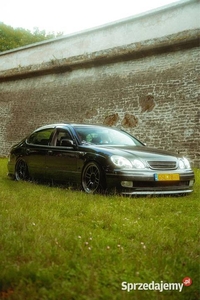 Lexus GS400