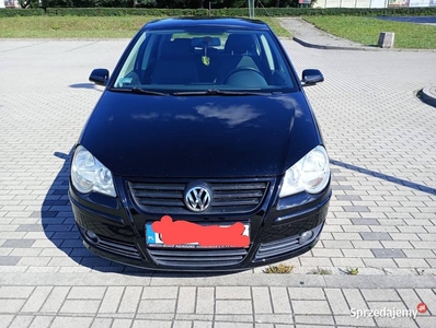 Śliczny VW polo benzyna