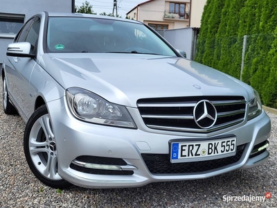 Mercedes C klasa 1.8 Turbo 156km *AVANTGARDE *