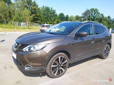 NISSAN QASHQAI 1,6 DCI 131KM TEKNA + SALON PL 2015r.