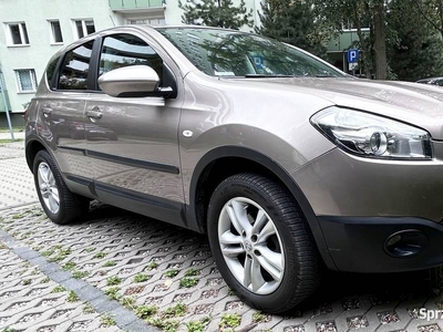 Nissan Qashqai J10