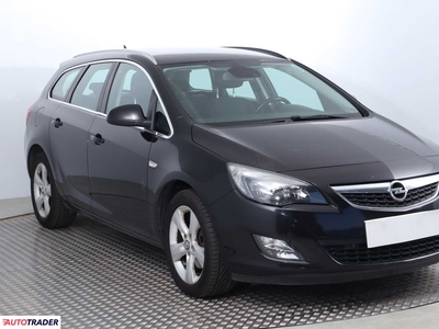 Opel Astra 1.6 177 KM 2010r. (Piaseczno)