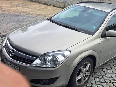 Opel Astra H kombi 1,9cdti 120km 2007r Automat GOLF 2 ZAMIANA