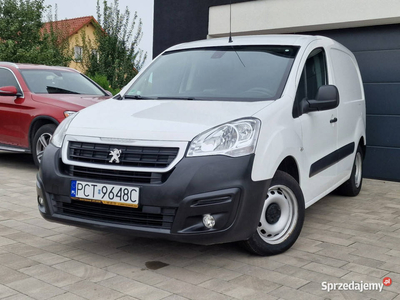 Peugeot Partner NOWY ROZRZĄD + OLEJ *bezwypadkowy* bardzo zadbany* KLIMA 3…