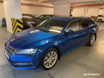 Skoda Superb L&K 2.0 280km 4x4 z pełnym wyposażeniem