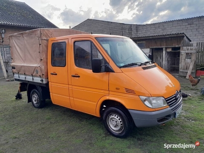 Sprzedam Mercedes sprinter doka 2.2tdi rok 2001